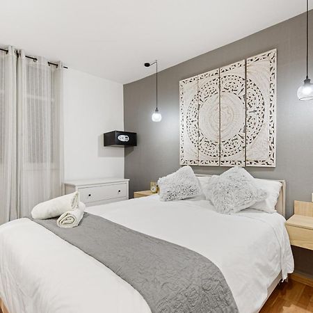 Urbanchicmalaga 2Bedroom Oasis In Historic Malaga Centre Экстерьер фото