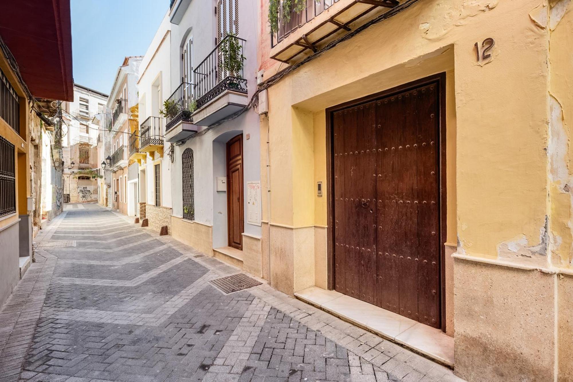 Urbanchicmalaga 2Bedroom Oasis In Historic Malaga Centre Экстерьер фото