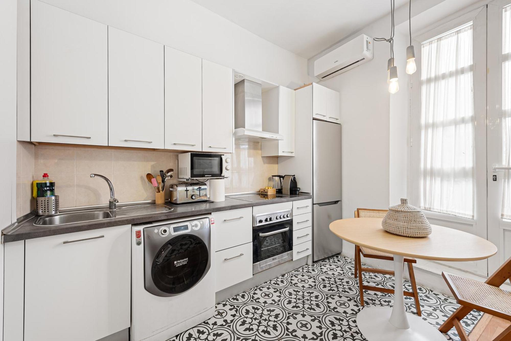 Urbanchicmalaga 2Bedroom Oasis In Historic Malaga Centre Экстерьер фото