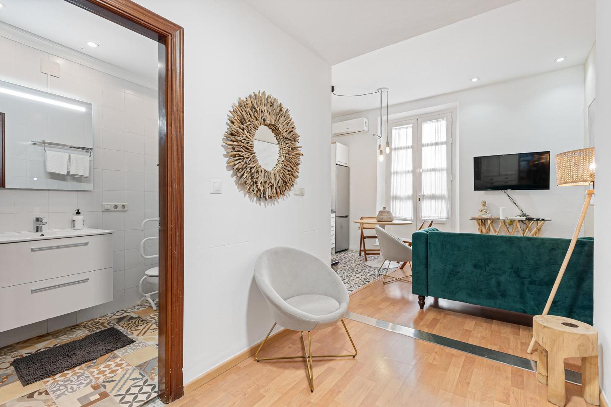 Urbanchicmalaga 2Bedroom Oasis In Historic Malaga Centre Экстерьер фото
