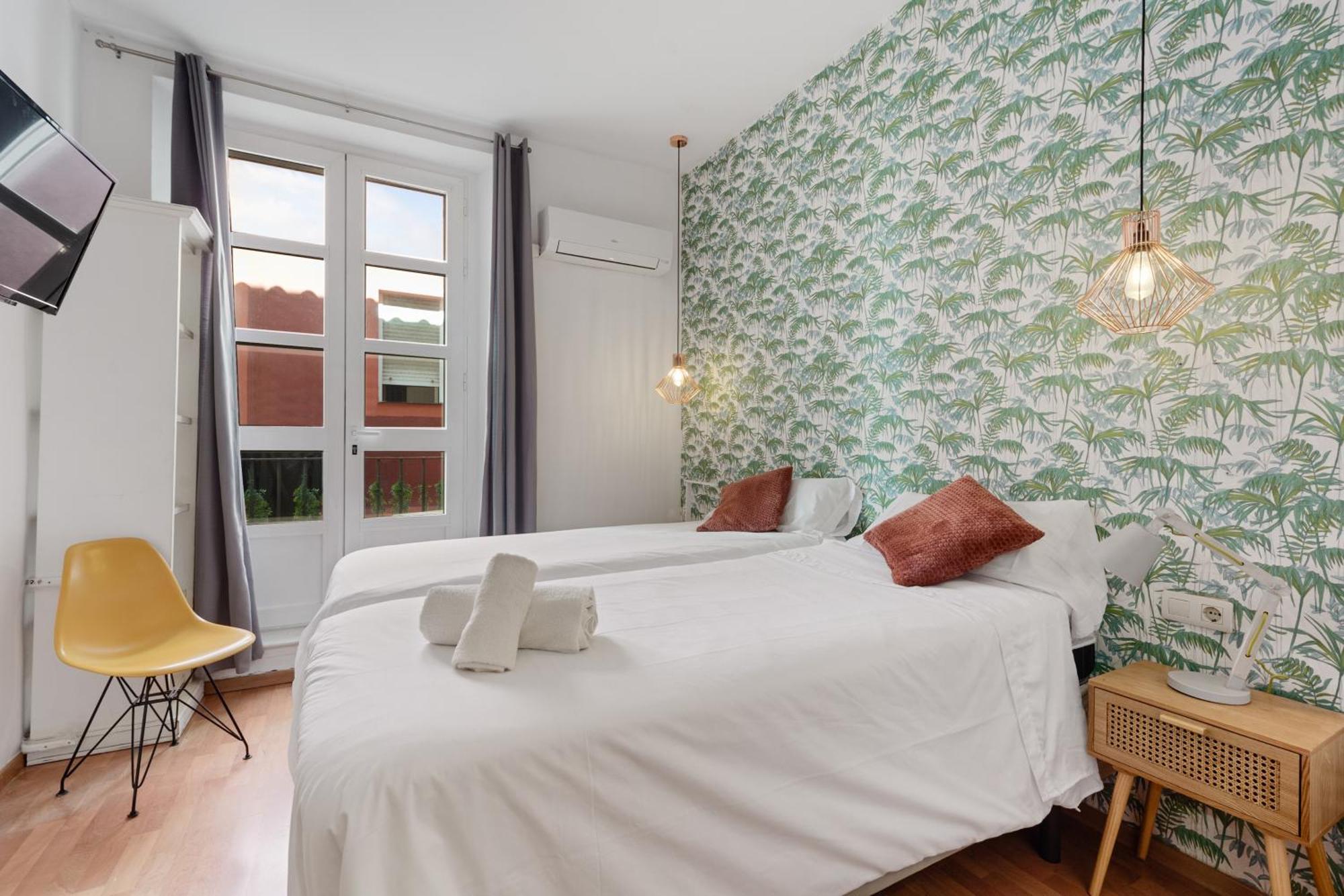 Urbanchicmalaga 2Bedroom Oasis In Historic Malaga Centre Экстерьер фото